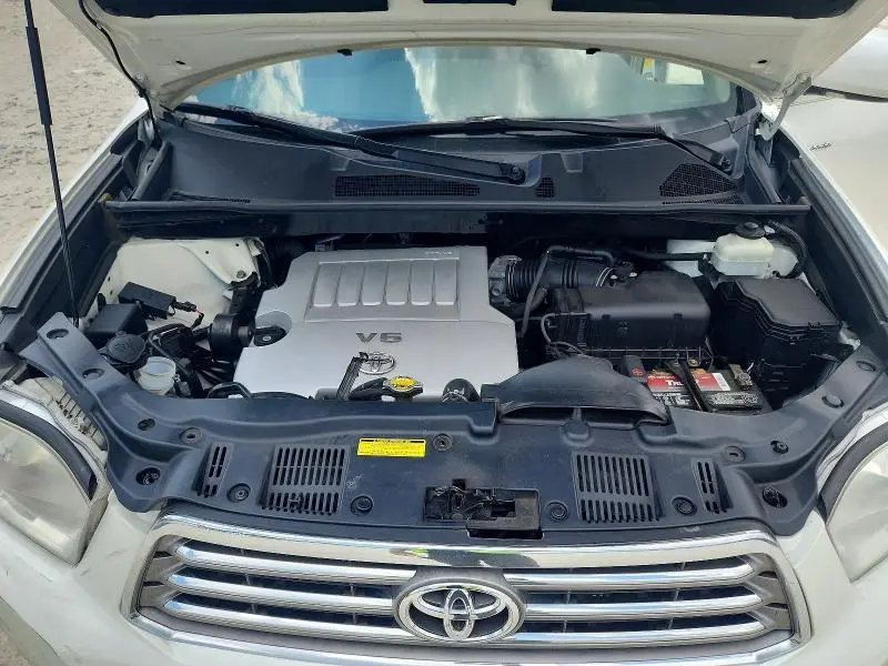 2010 TOYOTA HIGHLANDER LIMITED  