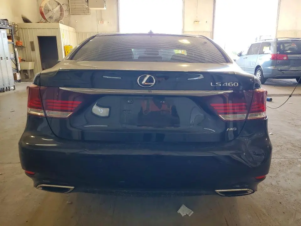2014 LEXUS LS 460  