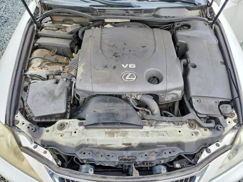 2011 LEXUS IS 250  