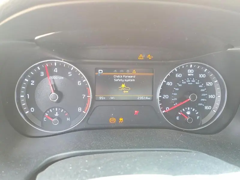 2023 KIA FORTE LXS  