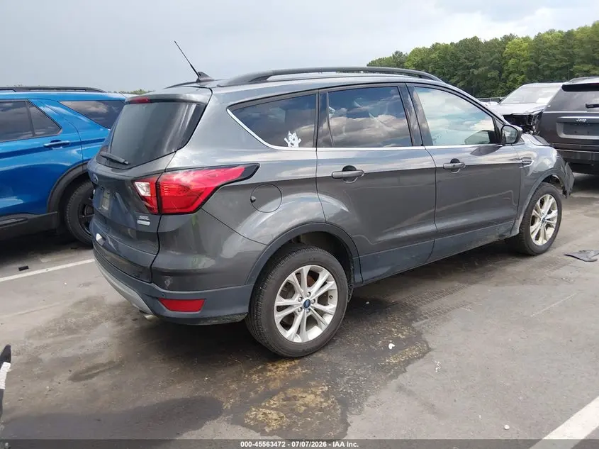 2019 FORD ESCAPE SEL