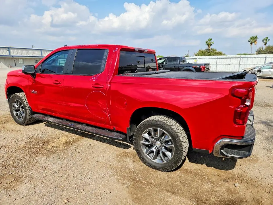2024 CHEVROLET SILVERADO C1500 LT  