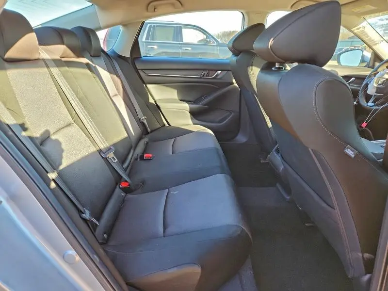 2019 HONDA ACCORD LX  