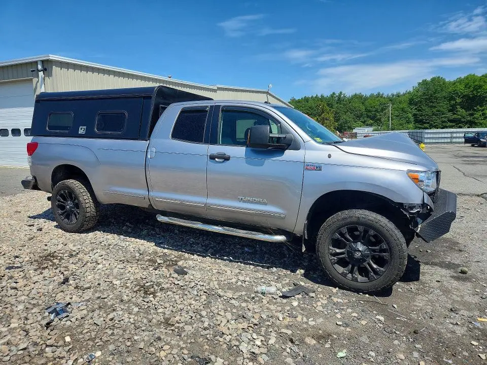 2010 TOYOTA TUNDRA DOUBLE CAB SR5  