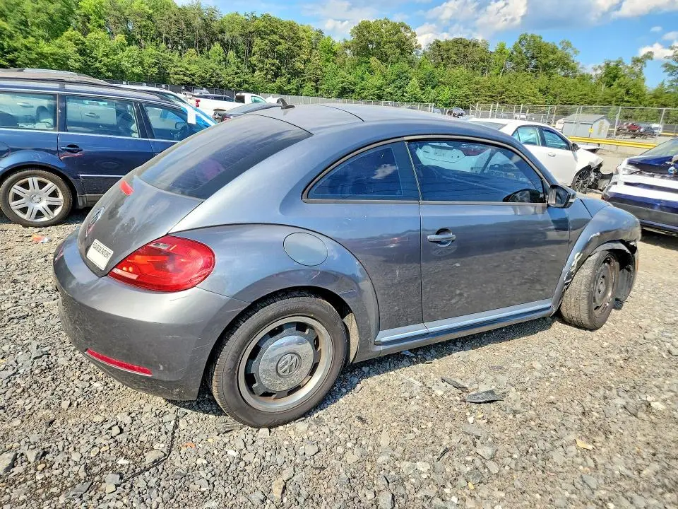 2012 VOLKSWAGEN BEETLE   