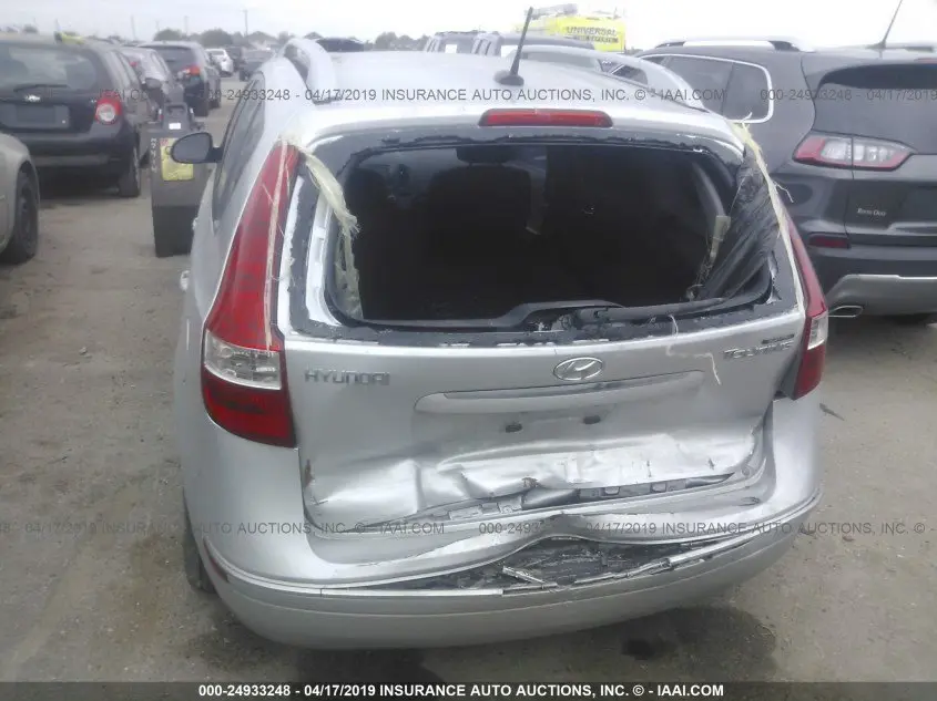 2011 HYUNDAI ELANTRA TOURING GLS