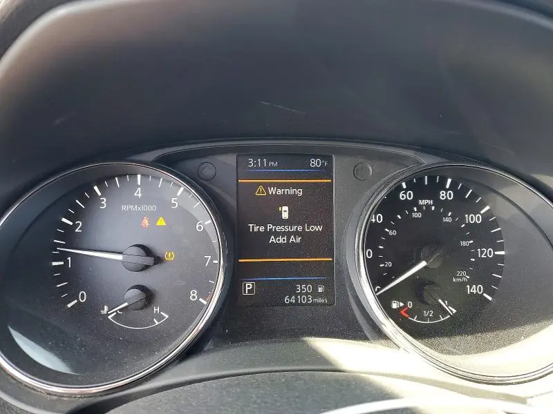 2019 NISSAN ROGUE SV  
