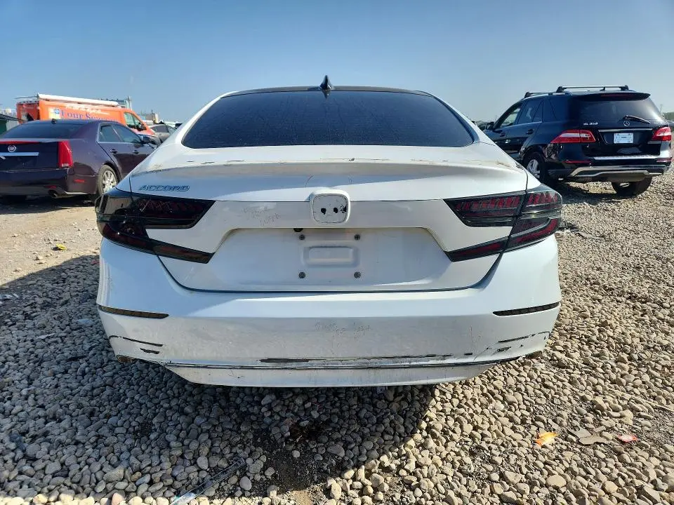 2019 HONDA ACCORD SPORT  