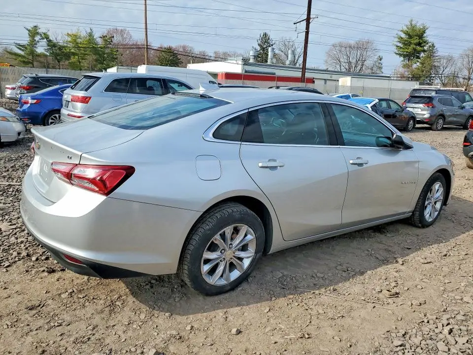 2022 CHEVROLET MALIBU LT  