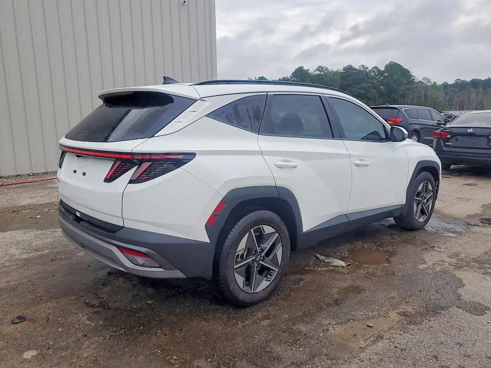 2026 HYUNDAI TUCSON SEL CONVENIENCE  
