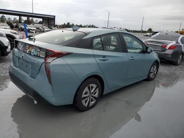 2017 TOYOTA PRIUS   
