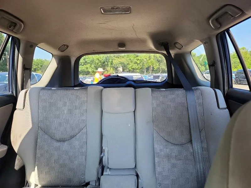 2011 TOYOTA RAV4 BASE  