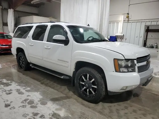 2011 CHEVROLET SUBURBAN K1500 LT  