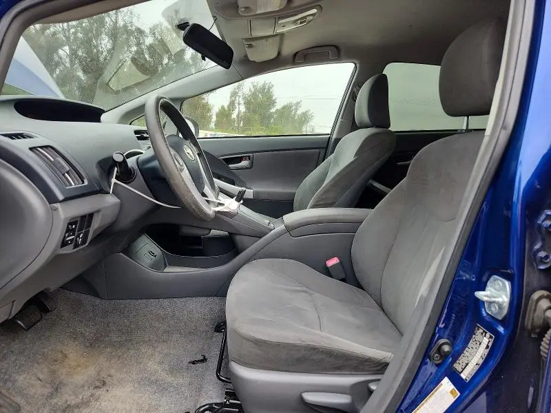 2011 TOYOTA PRIUS THREE  