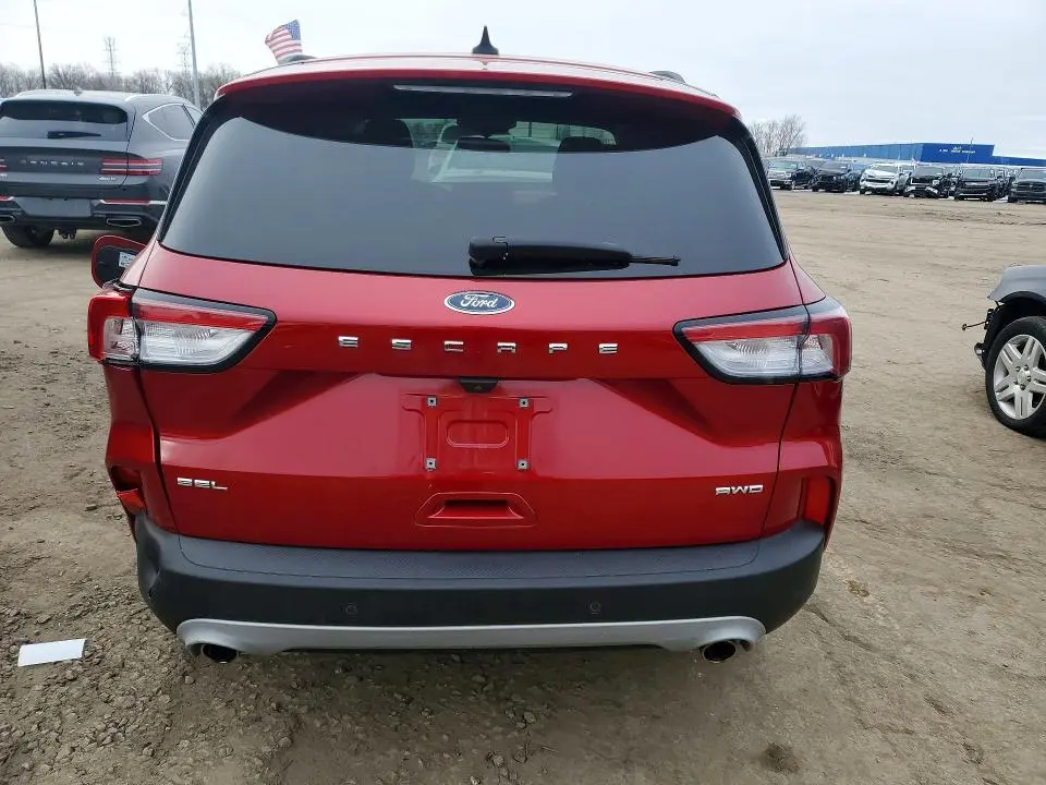 2021 FORD ESCAPE SEL  