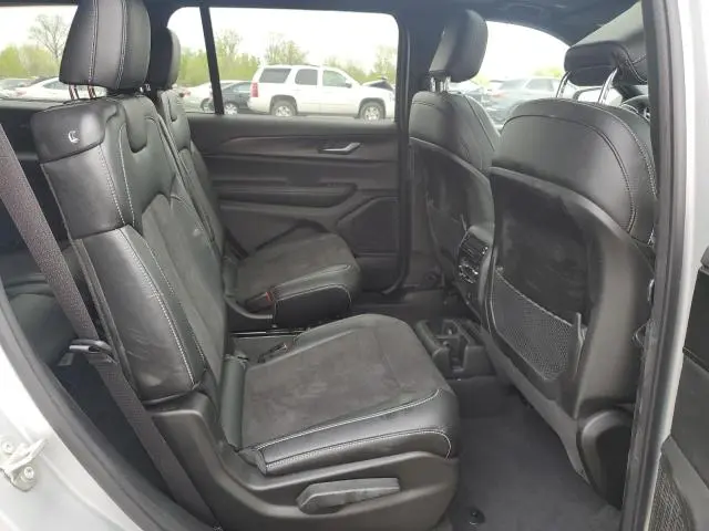 2024 JEEP GRAND CHEROKEE L LAREDO  