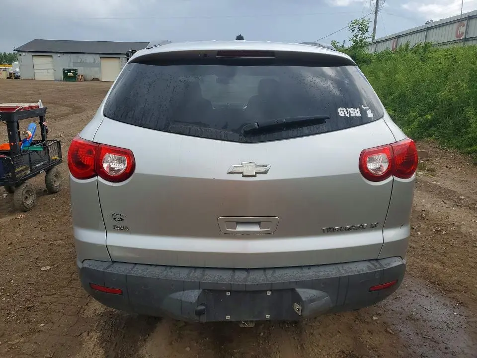 2012 CHEVROLET TRAVERSE LT  