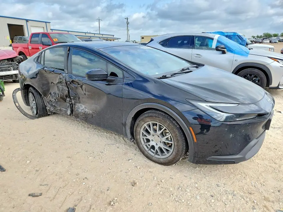 2023 TOYOTA PRIUS LE  