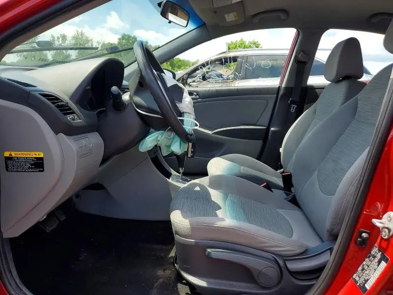 2016 HYUNDAI ACCENT SE  