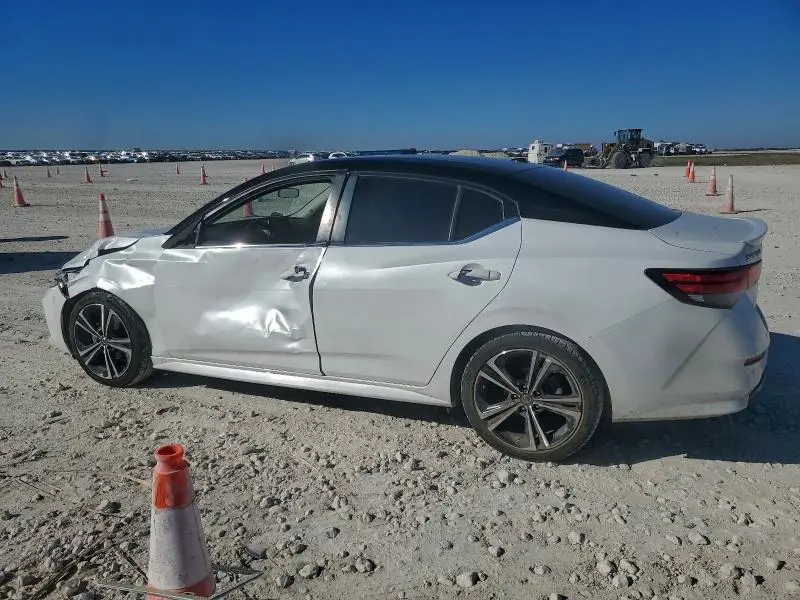 2021 NISSAN SENTRA SR  