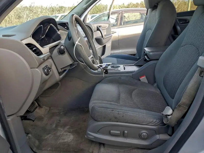 2017 CHEVROLET TRAVERSE LS  