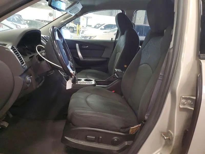 2011 GMC ACADIA SLE  
