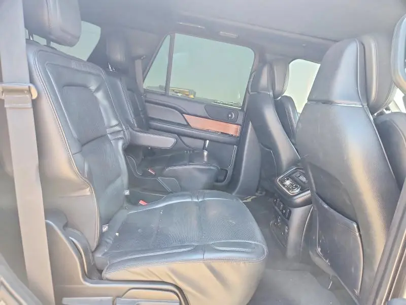 2019 LINCOLN NAVIGATOR SELECT  