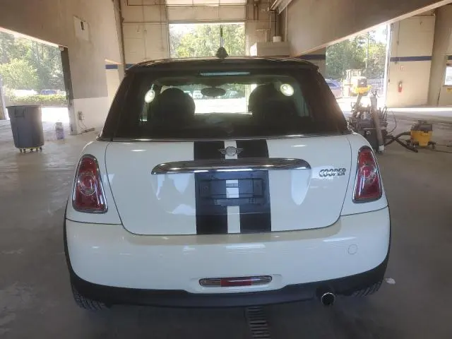 2013 MINI COOPER   