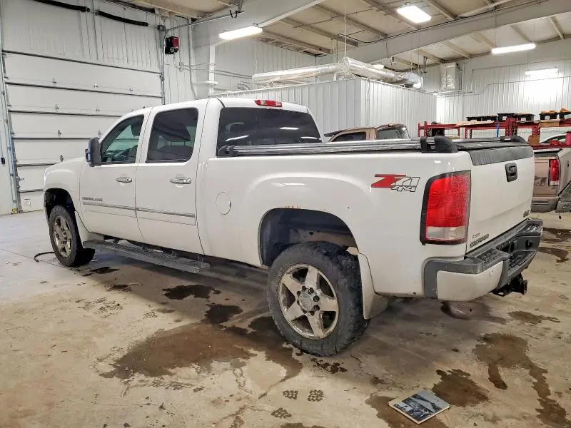 2012 GMC SIERRA K2500 DENALI  