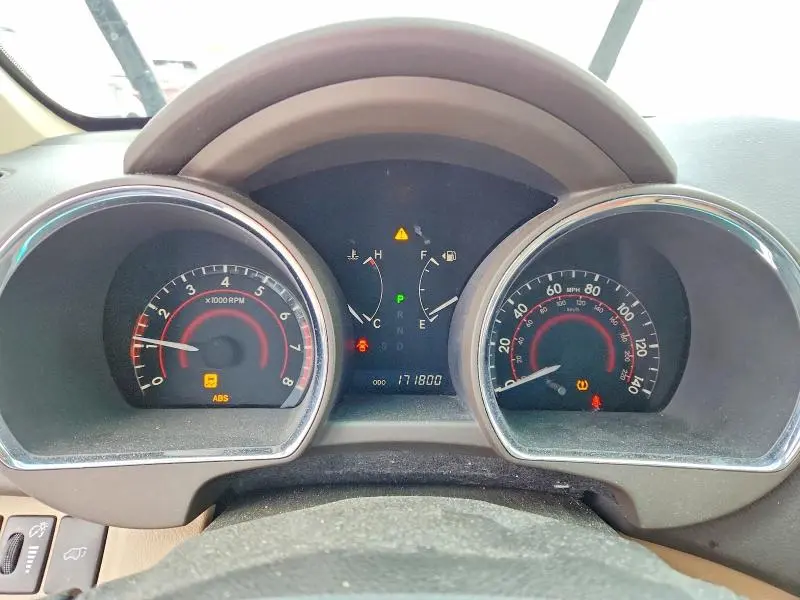 2010 TOYOTA HIGHLANDER LIMITED  