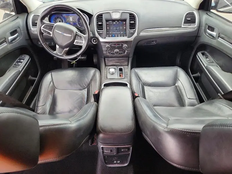 2019 CHRYSLER 300 TOURING  