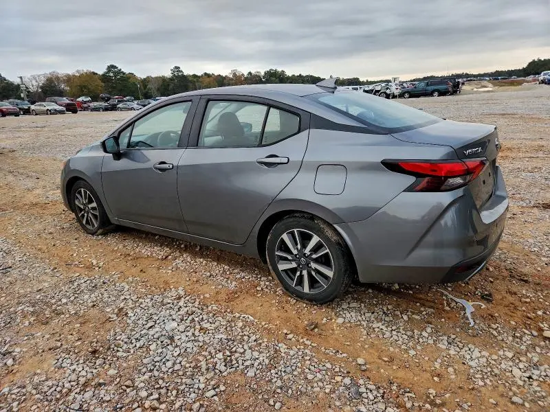 2020 NISSAN VERSA SV  