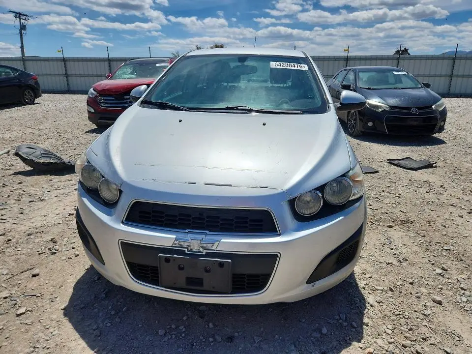 2015 CHEVROLET SONIC LT  