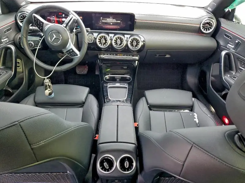 2025 MERCEDES-BENZ CLA 250 4MATIC  