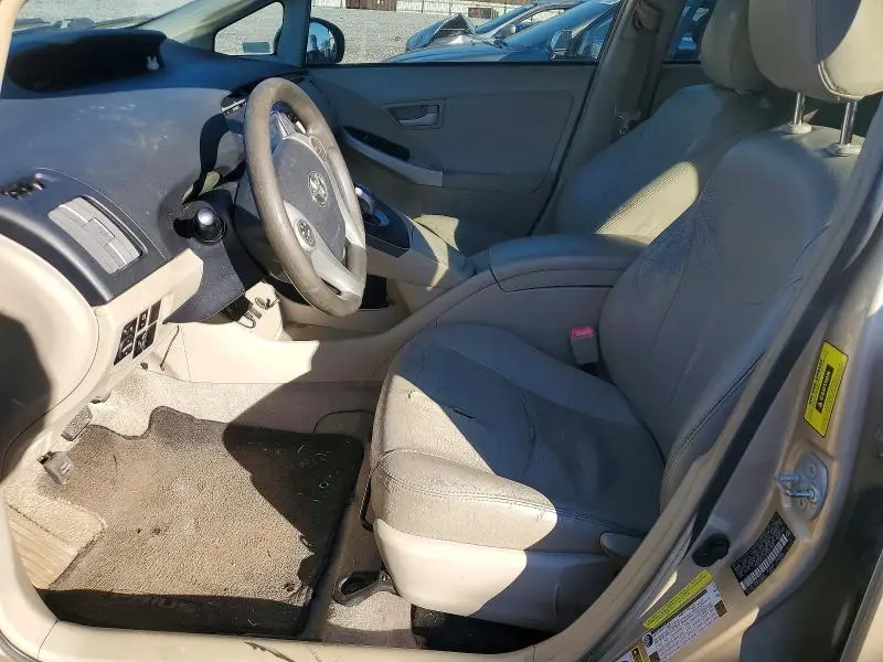 2011 TOYOTA PRIUS   