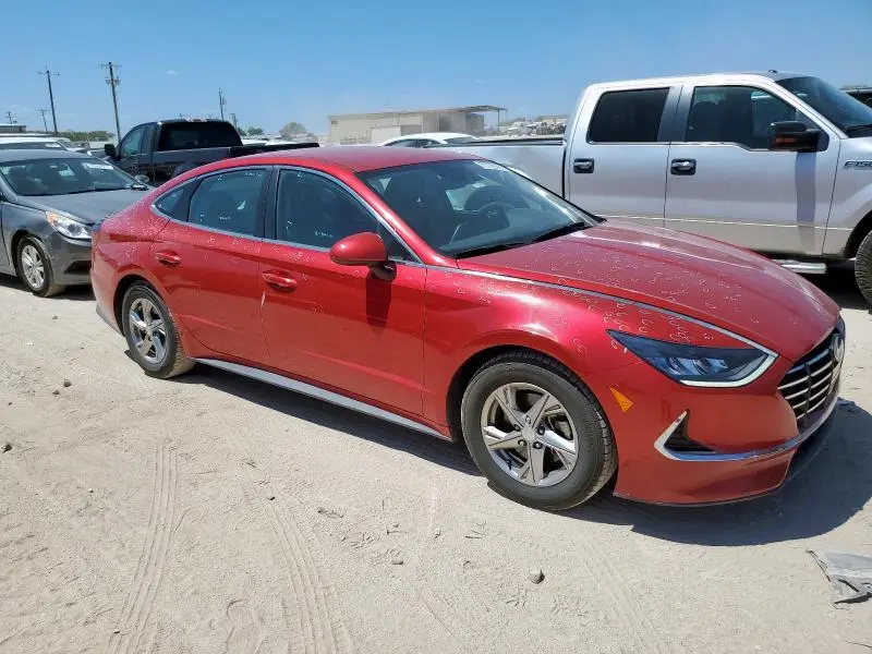 2021 HYUNDAI SONATA SE  