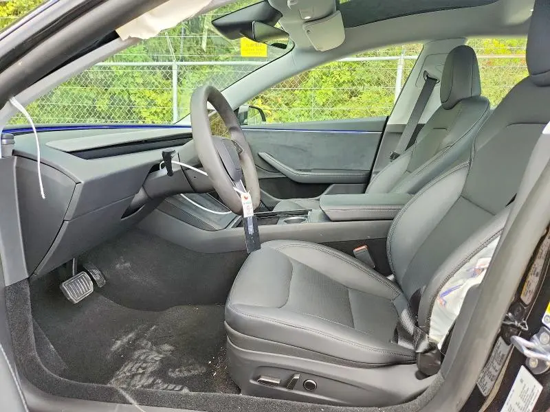 2026 TESLA MODEL 3   