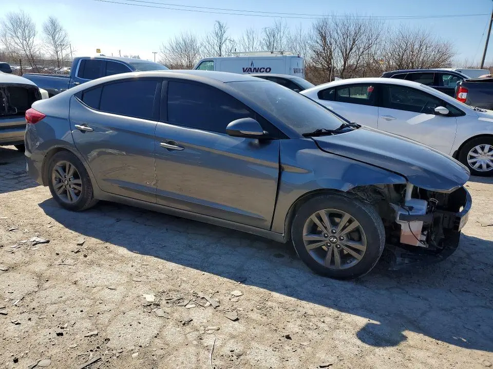 2018 HYUNDAI ELANTRA SEL  
