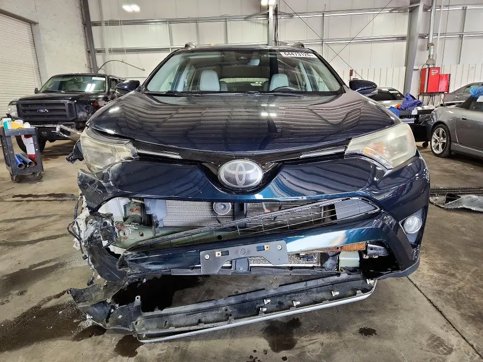 2017 TOYOTA RAV4 LIMITED  