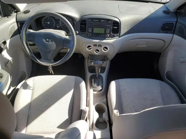 2010 HYUNDAI ACCENT GLS  