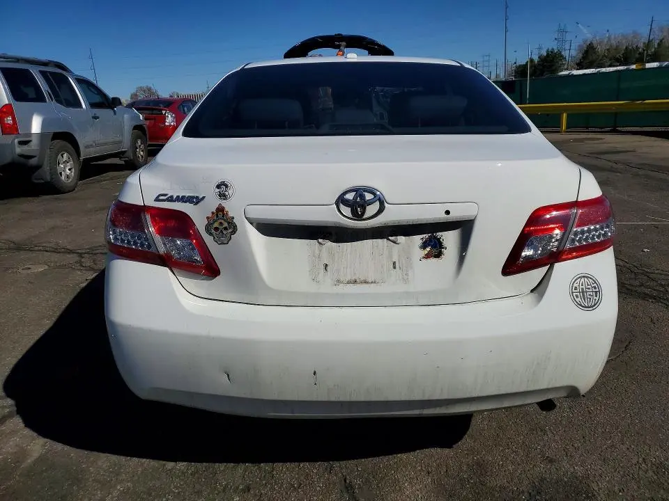 2010 TOYOTA CAMRY BASE  