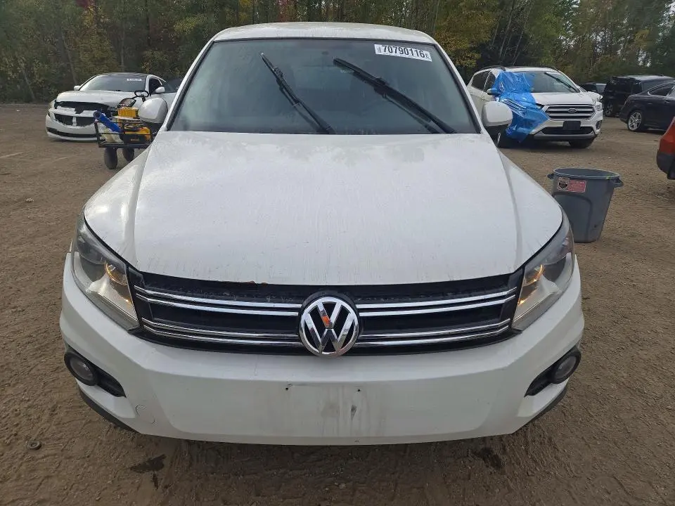 2013 VOLKSWAGEN TIGUAN   