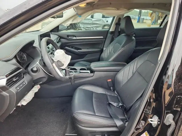 2024 NISSAN ALTIMA SR  