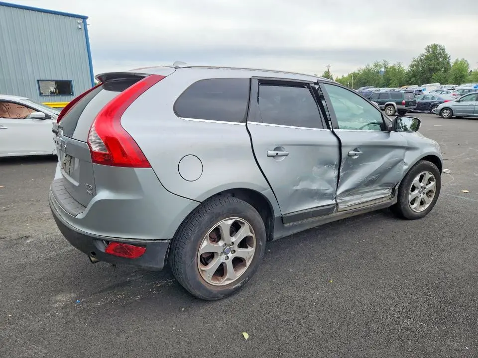 2012 VOLVO XC60 T6  