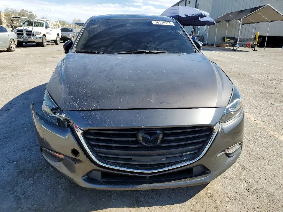 2018 MAZDA 3 TOURING  