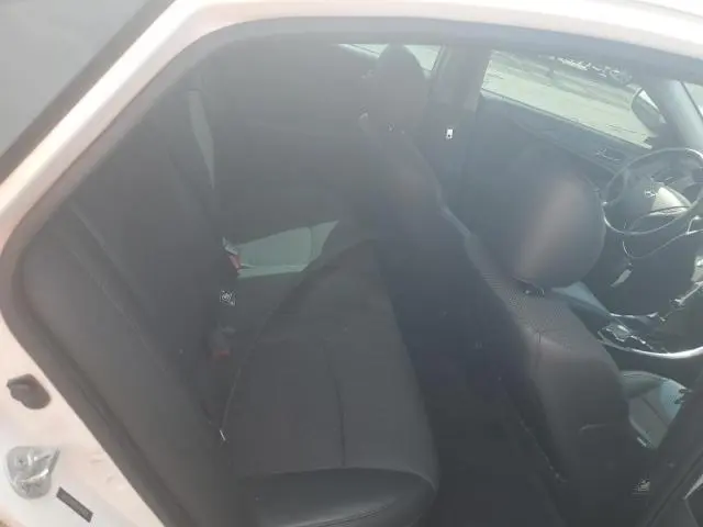 2012 HYUNDAI SONATA SE  