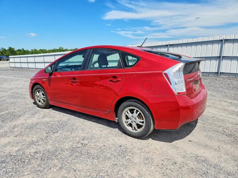 2011 TOYOTA PRIUS TWO  