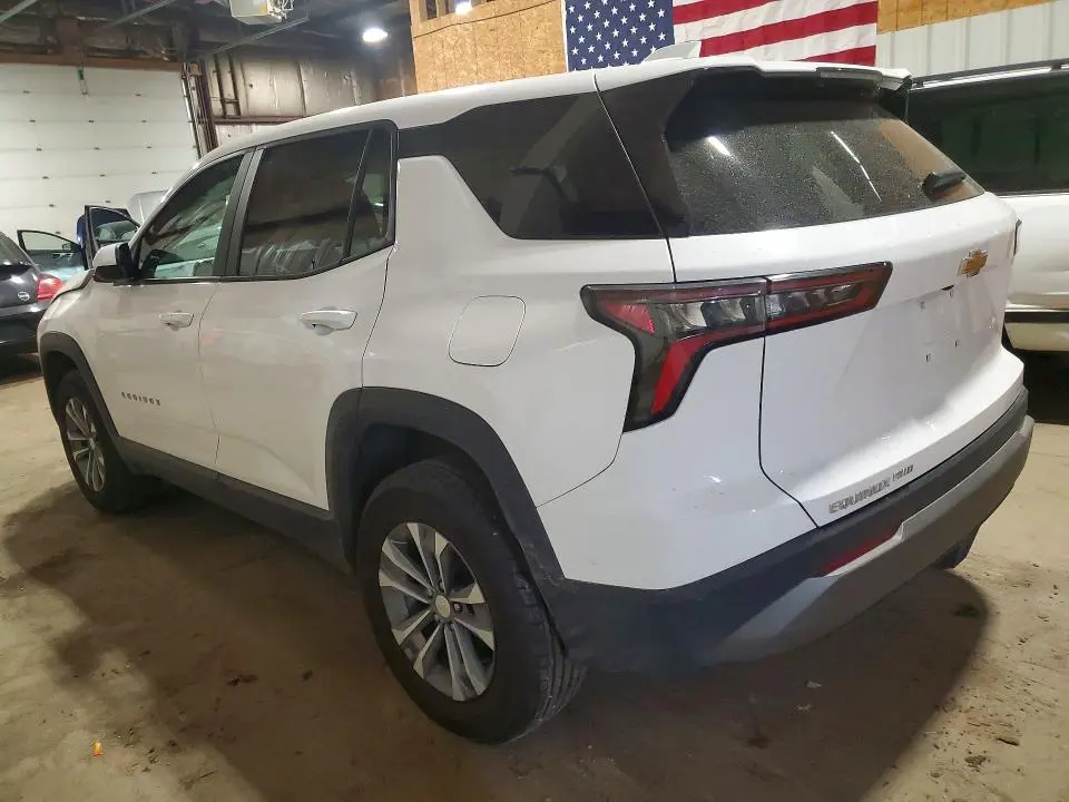 2025 CHEVROLET EQUINOX LT  