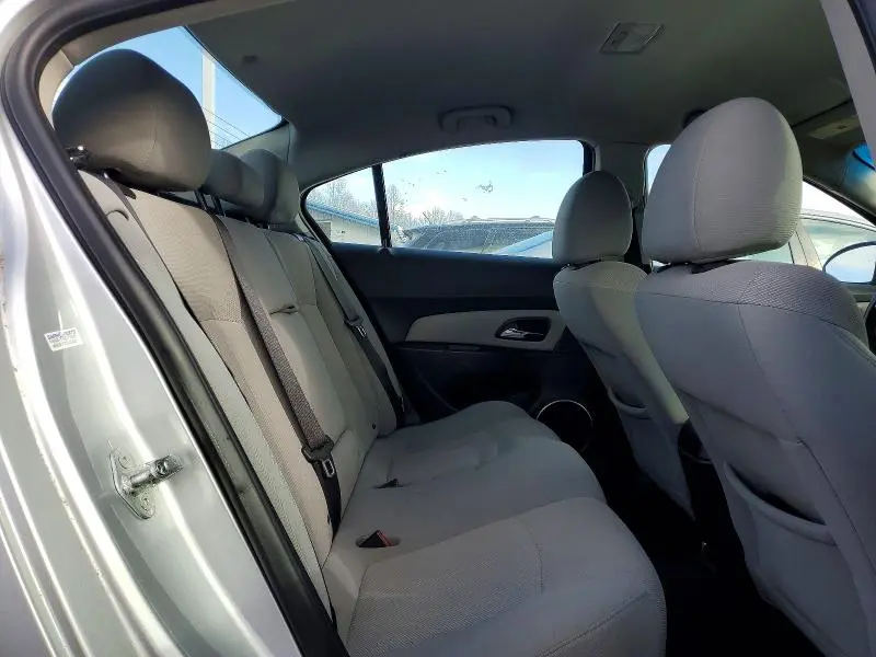 2011 CHEVROLET CRUZE LT  