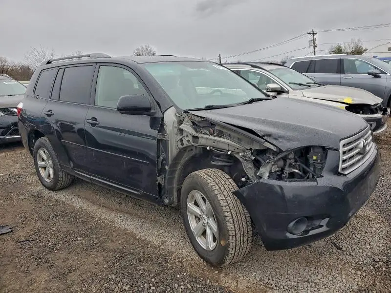 2010 TOYOTA HIGHLANDER   